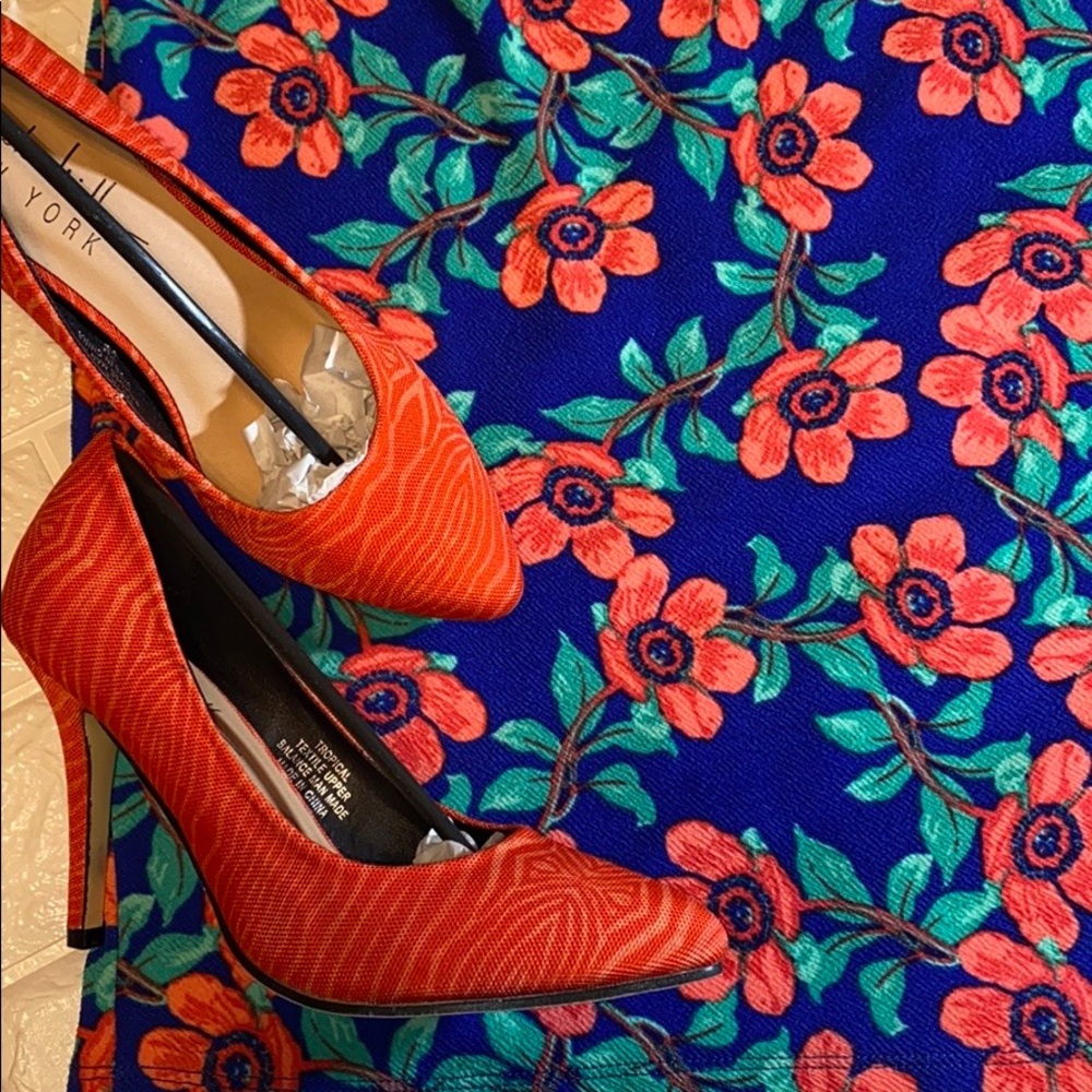 Nicole Miller NY  | Tropical Pumps | Size 6